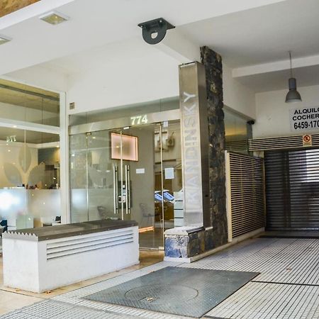 Monoambiente Super Amplio Y Comodo, Ideal Para Explorar La Ciudad ブエノスアイレス エクステリア 写真